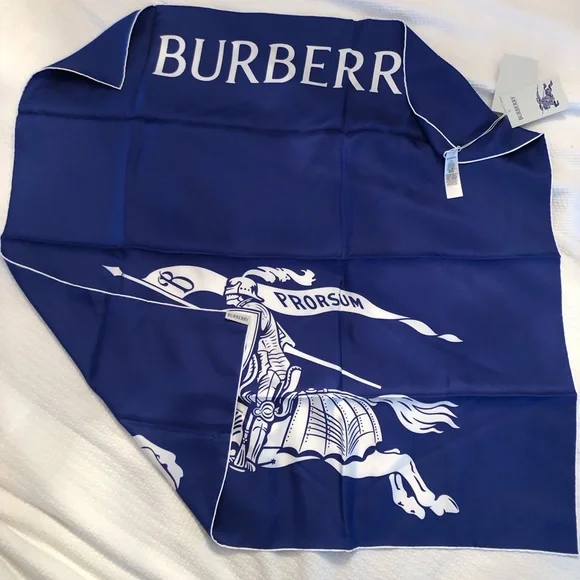 Burberry Equestrian Knight silk scarf - Picture 10 of 14
